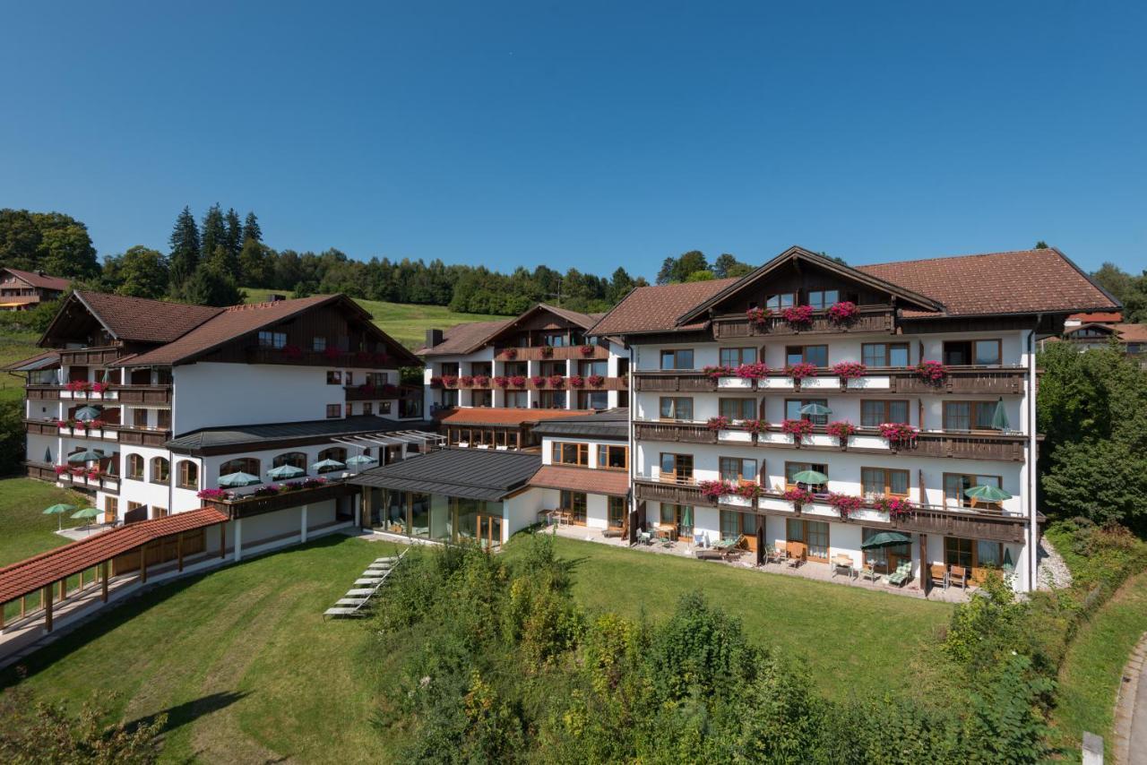 Hartungs Hoteldorf 福森 外观 照片