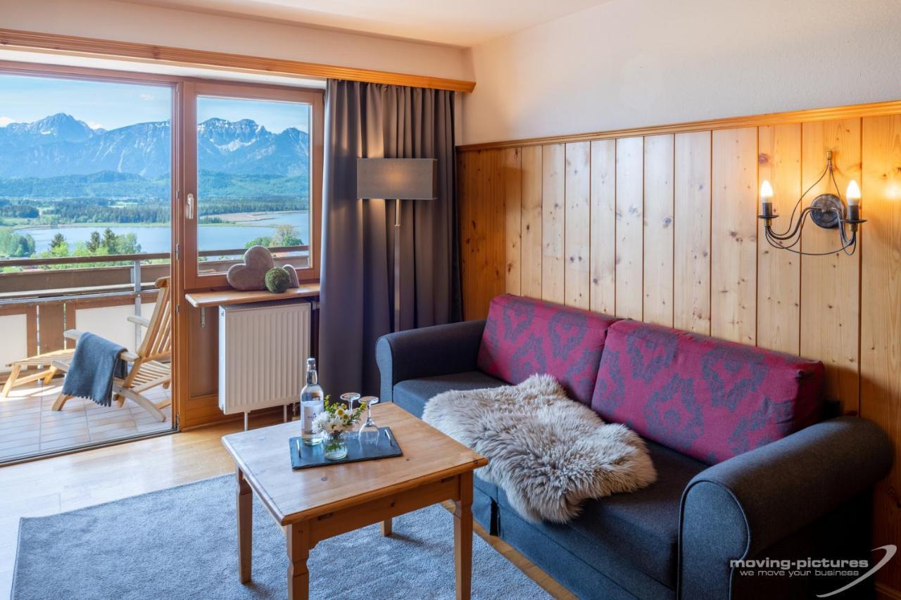 Hartungs Hoteldorf 福森 外观 照片