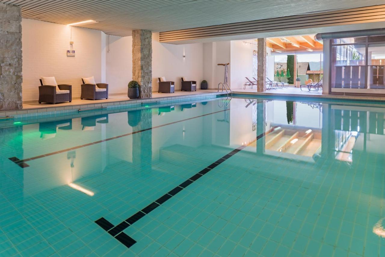 Hartungs Hoteldorf 福森 外观 照片